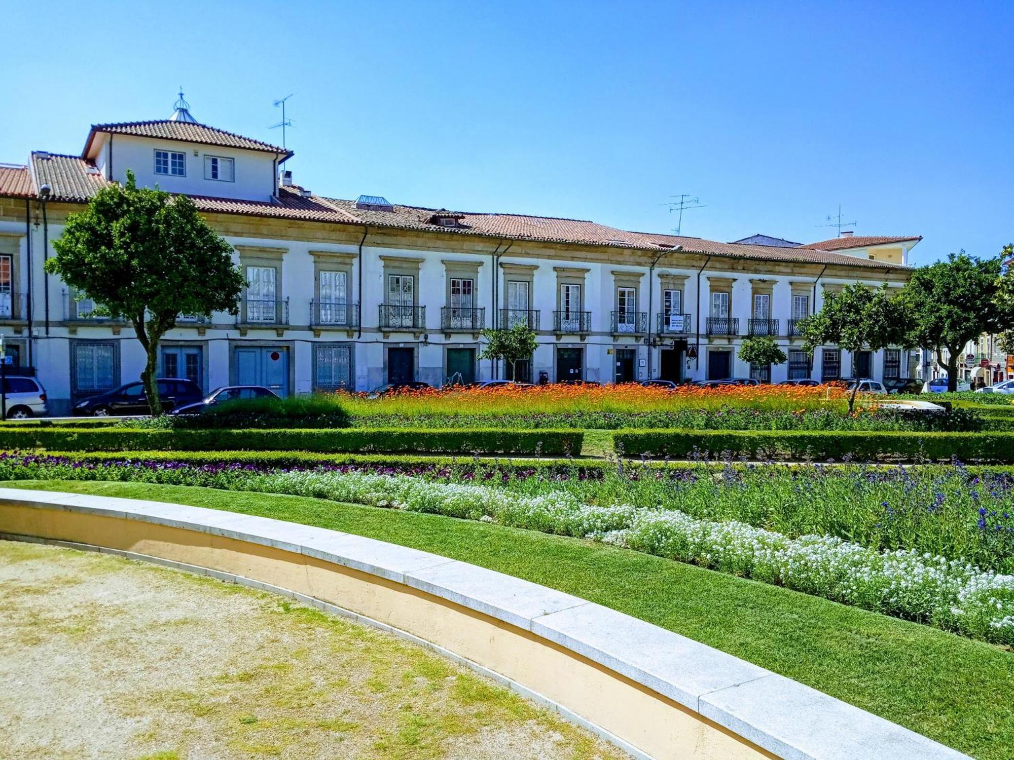 Family Adams House Hostel Braga Exterior foto